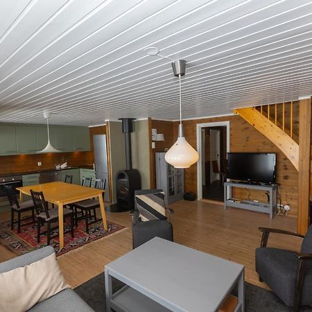 Four-Bedroom Cottage In Sirdal Tjorhom Екстериор снимка