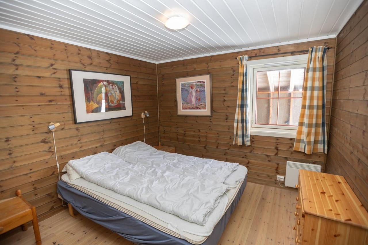 Four-Bedroom Cottage In Sirdal Tjorhom Екстериор снимка