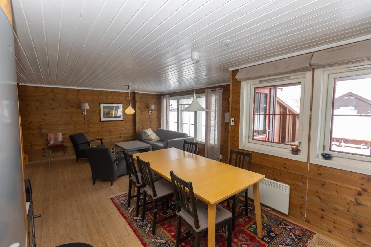 Four-Bedroom Cottage In Sirdal Tjorhom Екстериор снимка